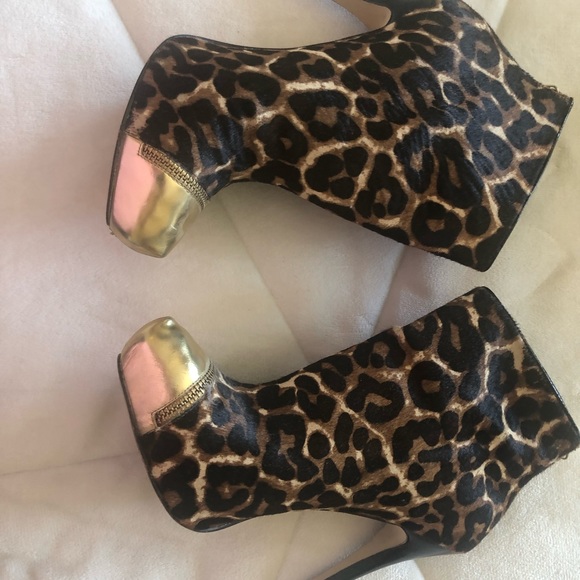 Michael Kors leopard gold tip booties - Picture 3 of 5